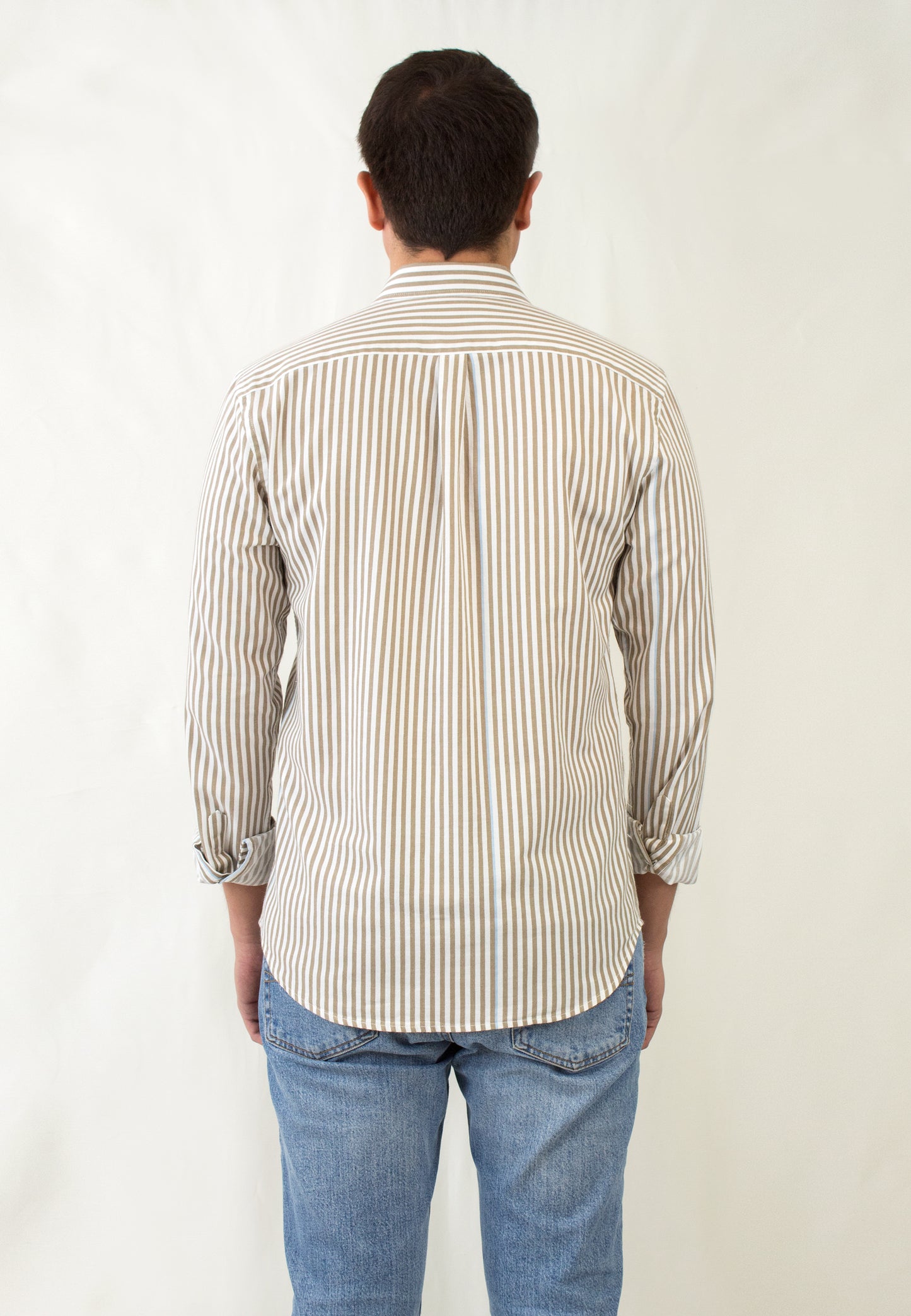 Oxford shirt in dark brown - comfort, softness and unique character "Camisa almeria tostado oxford"