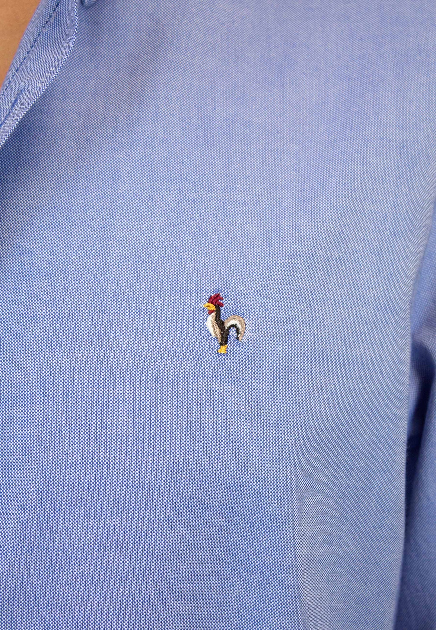 Men's oxford shirt in a shade of medium blue - a classic in a fresh edition "Camisa oxford lavado azul kankunan medio"