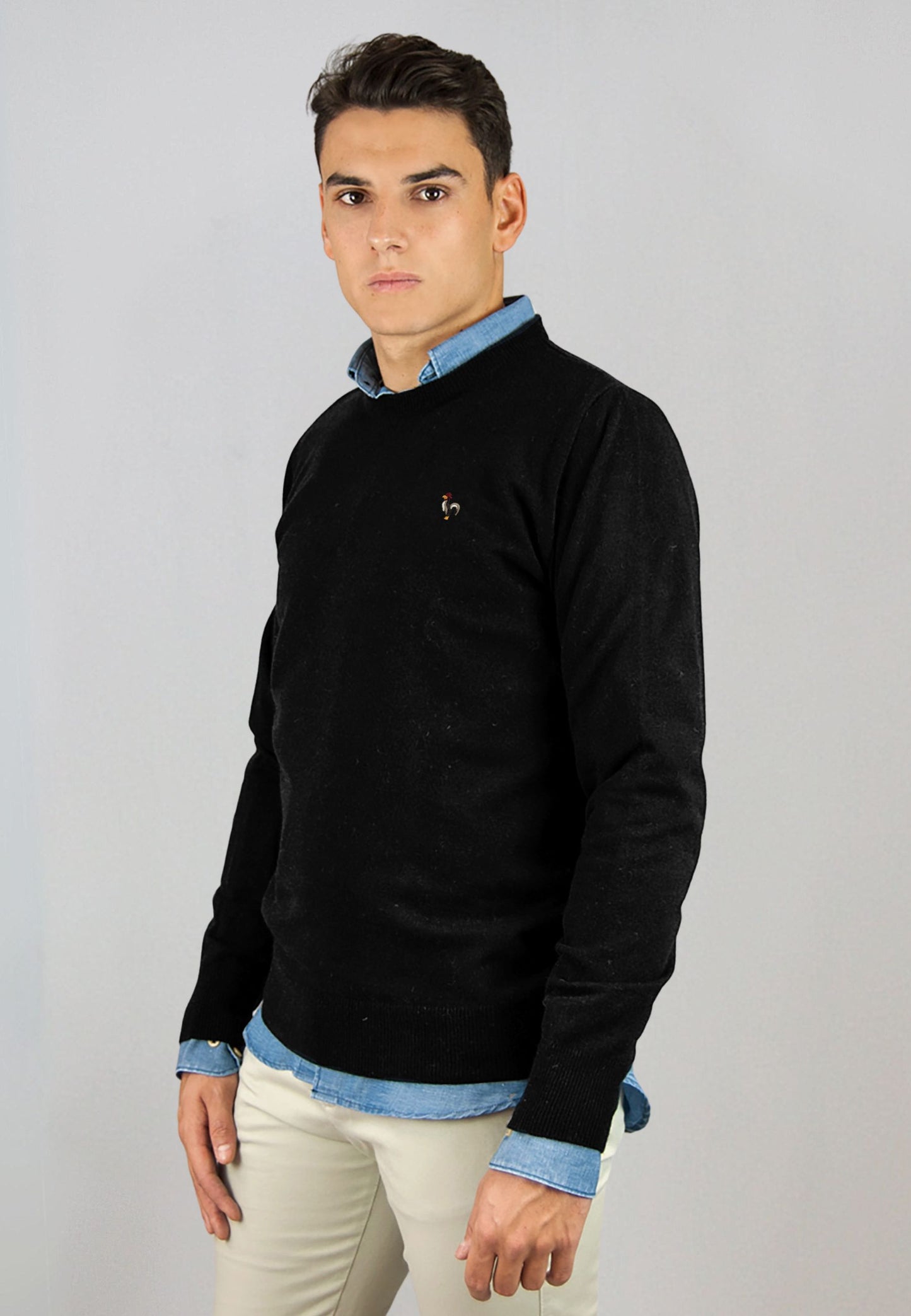 Black sweater "Jaresey caja pepu negro"