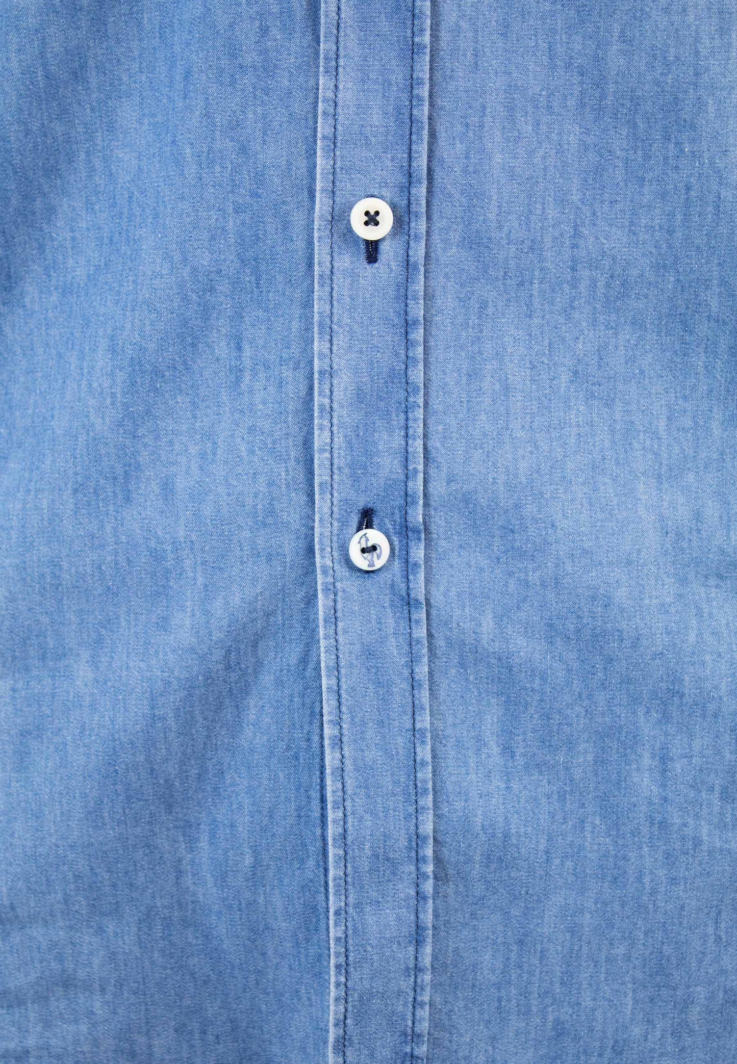 Bleached denim shirt "Camisa denim bleached"