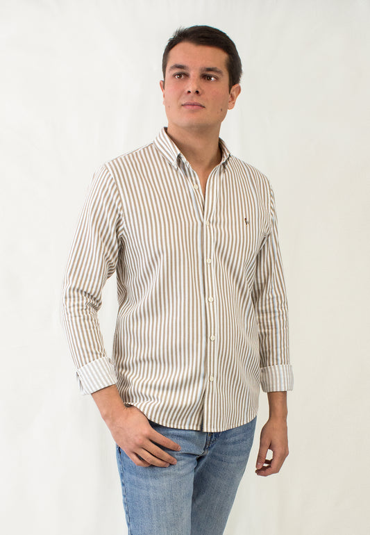 Oxford shirt in dark brown - comfort, softness and unique character "Camisa almeria tostado oxford"