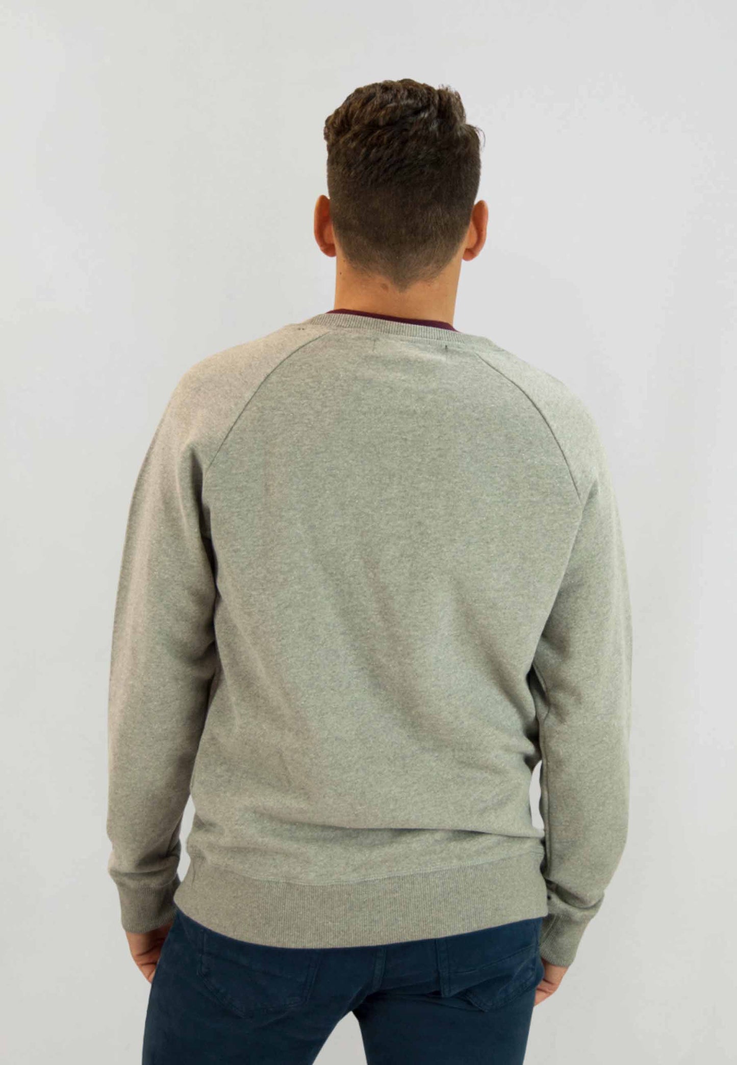 Gray terry cloth sweatshirt with logo "Sudadera Navarro gris"